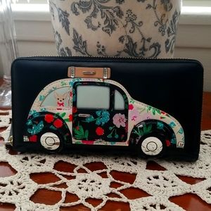 Kate Spade Wallet Out of the Office Beatle Car Bug Chihuahua Rare Full-Sized